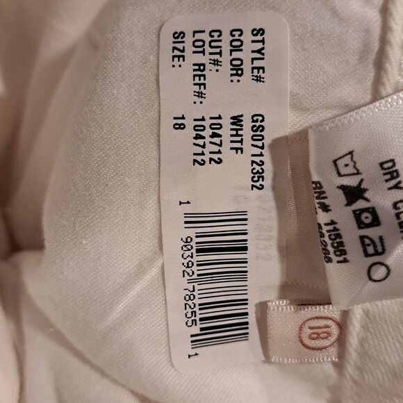 7 For All Mankind Jen 7 slim bootcut jeans, white, women's plus size 18 NWT New! - Picture 10 of 10